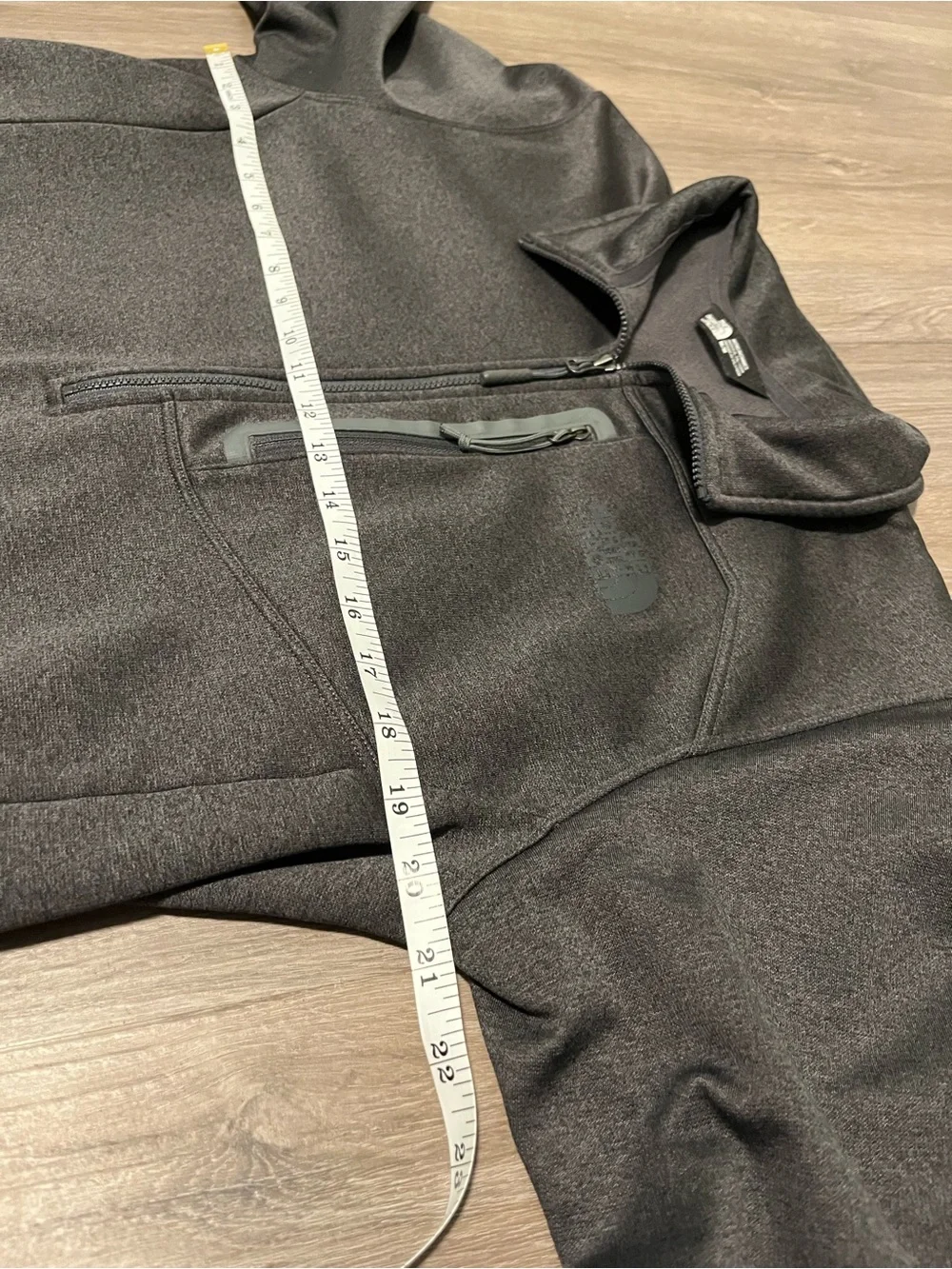 The North Face Men's Charcoal Gray Half-Zip Performance Pullover